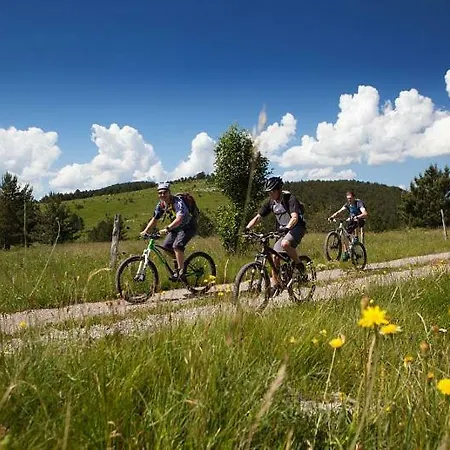 Vendégház Sajina 3*